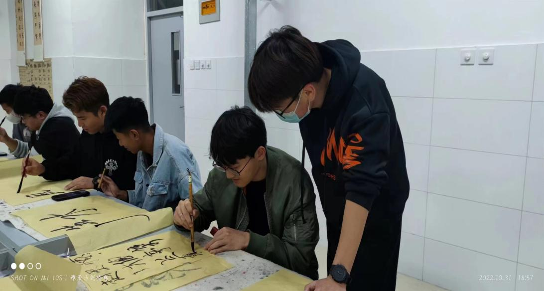图片10.png