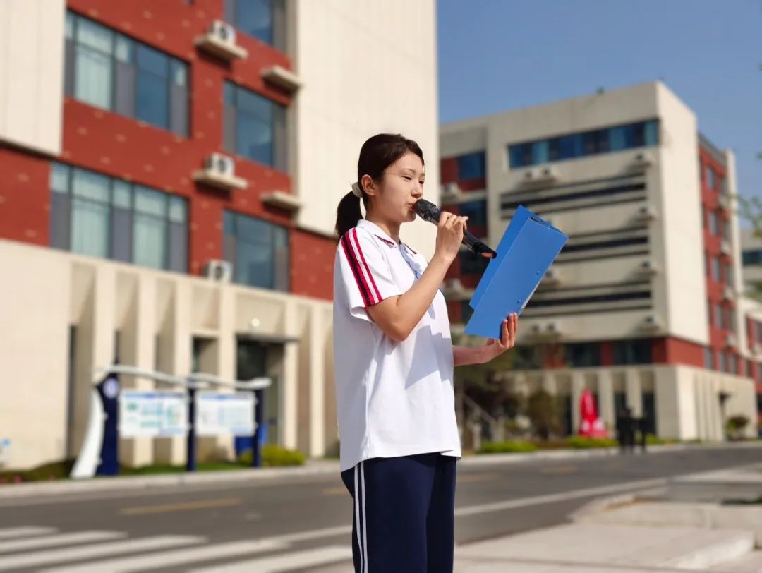 第十四周国旗下讲话│关爱自我，向阳而生